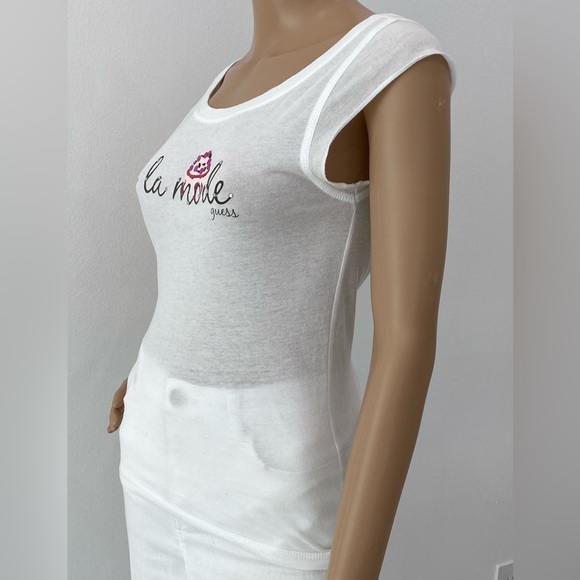 Adorable “A La Mode” Guess Embellished Top - Picture 7 of 11